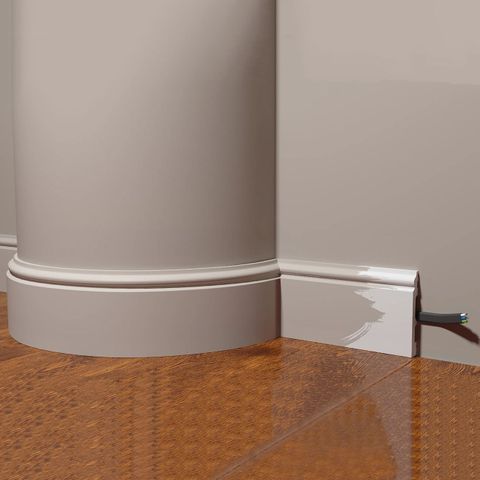 Плинтус гибкий Decor-Dizayn DD701F из полиуретана под покраску (100х16х2000мм)